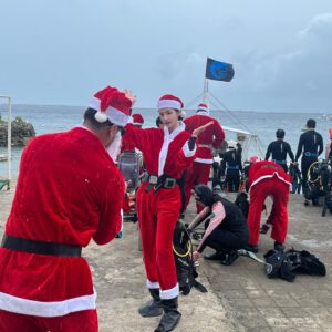 Choi Yeon-cheong Instagram - 🎄🎅🏻𝑴𝒆𝒓𝒓𝒚 𝑪𝒉𝒓𝒊𝒔𝒕𝒎𝒂𝒔🎅🏻🎄