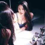 Choi Yeon-cheong Instagram - 방송이 종료되었습니다.. photographer @photobypil_giselle Director @oat__hour @noah__jin Stylist @noah__jin @joorassicpark hair/makeup @dohwa_zi naillart @naildochu #netflix #maskgirl Sponsor list @metrocity.korea @phaseonekp @schutzoficial #최연청