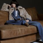 Choi Yun-jin Instagram - 버커루의 23FW 아우터 컬렉션 화보를 함께하게 되었어요! 버커루와 함께하는 따뜻한 겨울🖤 @buckaroo_official @harpersbazaarkorea #BUCKAROO #버커루
