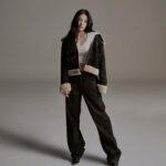 Choi Yun-jin Instagram – 버커루의 23FW 아우터 컬렉션 화보를 함께하게 되었어요! 버커루와 함께하는 따뜻한 겨울🖤 

@buckaroo_official @harpersbazaarkorea 
#BUCKAROO #버커루