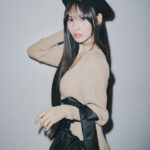 Choi Yun-jin Instagram - #광고 NEW YEAR🎀🖤 #andotherstories #앤아더스토리즈