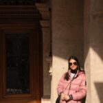 Chris Flores Instagram - Continuação post anterior… Deixando a luz entrar em Budapest ☀️ Continua no próximo post… 📷 @ricorreafoto