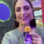 Chris Flores Instagram - Advinha quem fez o maior sucesso no stand da @pancooficial na @sretradeshow ???? Panquinho💙💙💙💙💙 além de todas as delícias maravilhosas, claro 👏🏼 dá uma olhadinha nos vídeos que gravei pra vcs 💋 tem até o bolinho do Panquinho num sabor pra lá de incrível