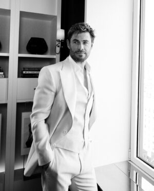 Chris Hemsworth Instagram - Thank you @tomford for taking care us❤️ @elsapataky @anthonytudisco 📷
