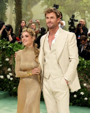 Chris Hemsworth Instagram - Incredible night at the Met Gala. Massive thank you to Anna Wintour and my gorgeous date @elsapataky
@tomford @chopard 
@gettyentertainment, @metcostumeinstitute, @voguemagazine