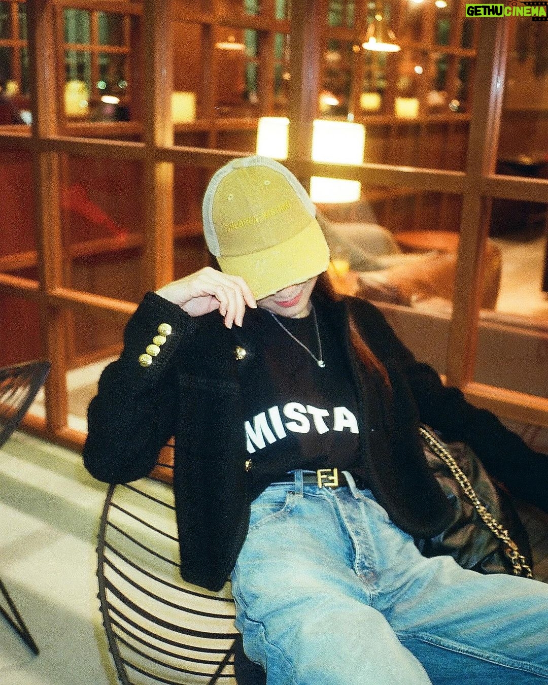 Chrissie Chau Instagram - #ootd #lomography400