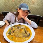 Chrissie Chau Instagram - Malaysia 🇲🇾 #點解全部食物飲品都咁大 #原來呢度唔興講興打印出嚟 #好低調地高調😂 #低調到你唔入呢間房都唔知啲嘢飲到咗🤣