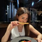 Chrissie Chau Instagram – 被美食與美景療癒的小出走🤍
很開心能率先入住新開幕的W酒店 @wmacaustudiocity
@studiocitymacau 水上樂園實在是太好玩刺激了
一直玩到閉園也捨不得離開😝
很喜歡酒店內的各種小心思🫶🏻
謝謝酒店的貼心安排
讓我於開戲前充滿電⚡️能量滿滿🤩
 
#濠玩澳門 #新濠影滙水上樂園 #StudioCityWaterPark 
#全天候水上樂園  #濠游太空 #LetsGetSplashedWithSTUDIOCITY
#玥龍軒 #PearlDragon #Michelin #米芝蓮一星
#BlindTiger #嬅 #Diva
#澳門新濠影滙W酒店 #FirstInMacau #WMacauStudioCity #新濠風尚 #MelcoStyle
 
新濠影滙水上樂園優惠碼:
WPCHRISSIE20 
$416 (Sep 27 to Oct 26, 2023)