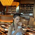 Chrissie Chau Instagram - 被美食與美景療癒的小出走🤍 很開心能率先入住新開幕的W酒店 @wmacaustudiocity @studiocitymacau 水上樂園實在是太好玩刺激了 一直玩到閉園也捨不得離開😝 很喜歡酒店內的各種小心思🫶🏻 謝謝酒店的貼心安排 讓我於開戲前充滿電⚡️能量滿滿🤩 #濠玩澳門 #新濠影滙水上樂園 #StudioCityWaterPark #全天候水上樂園 #濠游太空 #LetsGetSplashedWithSTUDIOCITY #玥龍軒 #PearlDragon #Michelin #米芝蓮一星 #BlindTiger #嬅 #Diva #澳門新濠影滙W酒店 #FirstInMacau #WMacauStudioCity #新濠風尚 #MelcoStyle 新濠影滙水上樂園優惠碼: WPCHRISSIE20 $416 (Sep 27 to Oct 26, 2023)