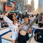 Chrissie Chau Instagram - 透心涼💦🩵 #S2OHongKong #s2ofestival #PayMeHK #s2o #s2ohk #waterblessing #watersplashing #hadfun #summer @s2ohongkong @sixdegreesprhk