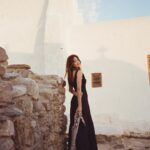 Chrissie Chau Instagram - Have a nice day 🌻⛪️ #sunday #sundayvibes #sundayfunday #weekend #mykonos #greece #throwback #throwbacksunday #latergram #haveaniceday #vacation #holiday #holidayseason #summer #summertime #paraportianichurch #白教堂 #奶油教堂☁️ Paraportiani Church