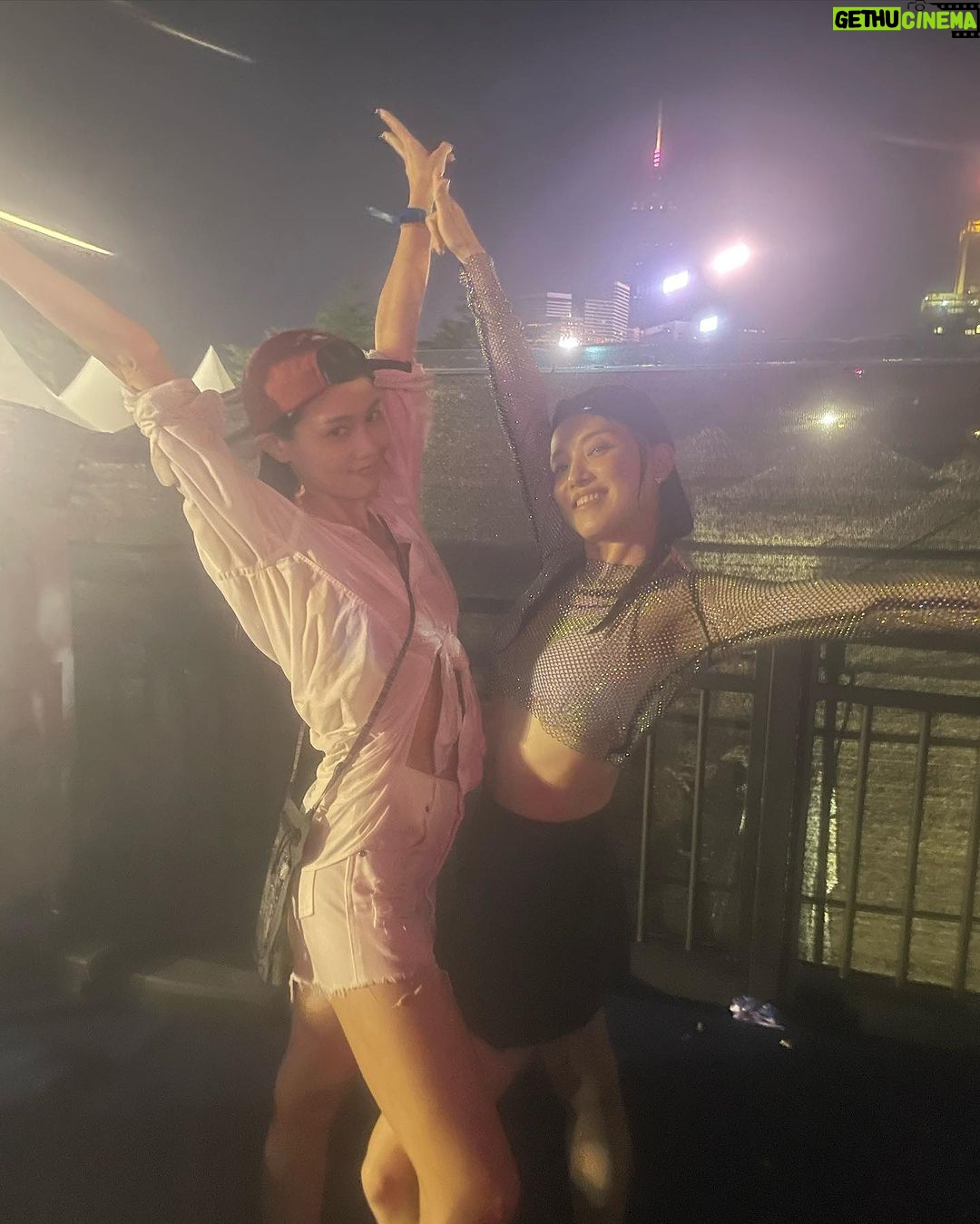 Chrissie Chau - 21.4K Likes - 透心涼💦🩵
#S2OHongKong #s2ofestival #PayMeHK #s2o #s2ohk #waterblessing #watersplashing #hadfun #summer
@s2ohongkong @sixdegreesprhk