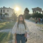 Chrissie Chau Instagram - 遊客照🇬🇷 圖3: 街頭小食🥥⋯太甜&原來唔解渴🙈 圖4: 3個對雅典最高山好迷戀嘅人 圖5: 📸正確姿勢 圖6: I would like to thank the LV Hk team for taking good care of us 圖8: 認真 圖9: #corinthcanal Acropolis, Athens, Greece