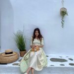 Chrissie Chau Instagram - 💛💚 #ToryBurchHK #ToryBurchPrefall23