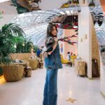 Chrissie Chau Instagram - ✈️🇬🇷之行 最驚喜安排係Doha轉機 可以參觀埋 @louisvuitton 第一個 airport lounge #louisvuitton #airportstyle #ootd #louisvuittonlounge #airportlounge DOHA - Qatar