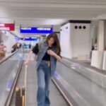 Chrissie Chau Instagram - ✈️🇬🇷之行 最驚喜安排係Doha轉機 可以參觀埋 @louisvuitton 第一個 airport lounge #louisvuitton #airportstyle #ootd #louisvuittonlounge #airportlounge DOHA - Qatar