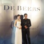 Chrissie Chau Instagram - 恭喜De Beers 廣東道旗艦店隆重開幕💎 全日穿梭在The Alchemist of Light 高級珠寶系列中✨上下兩層空間行得好舒服 我身上的是Frozen Capture 套組 靈感來自冰河中的光影遊戲 詮釋當光線穿越結冰的河流時 🧊在逐漸解凍的過程中變得更加透明 #DeBeers #DeBeersHK #WhereItBegins #TheAlchemistofLight @debeersofficial Makeup by @circleeeee_makeup Hair by @singsing113 Styled by @harrylam 👗 @ralphlauren 👠 @louboutinworld