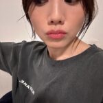 Chrissie Chau Instagram – 🧏🏻‍♀️

#齊齊病🦁🐨
#齊齊生日會👯‍♀️🎂
#膝頭哥你幾時肯好
#thegreatmistake