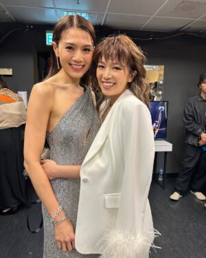 Chrissie Chau Instagram - 我集的都是女

#Gigi好靚Gigi好靚Gigi好靚
#唔接受反駁
#安安姐好正🤩
#Hailey姐好的骰
#未見人先見聲 
#MC即係MC雞啄唔斷停唔到