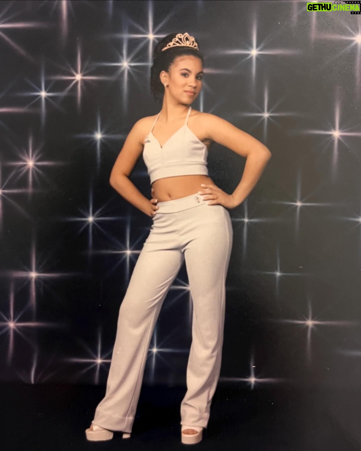 Chrissie Fit - 3 Likes - Classy with a side of trashy 💜 In my defense, it was 1999 and I lived in Miami. My favorite part of doing research and gathering inspiration for writing projects is finding amazing gems like these 😂
#quinceañera #sweet15 #quinces #miami #y2k #y2kfashion