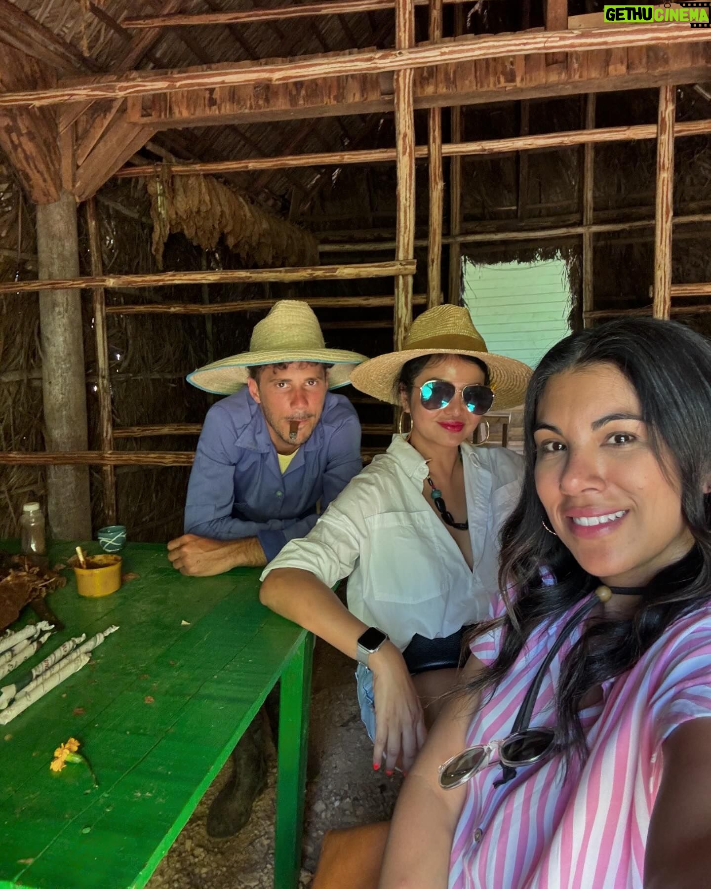 Chrissie Fit - 3 Likes - Who would’ve pegged me as a guajira? Los paisajes de Cuba son una maravilla. The Cuban countryside is unreal. I recommend you go there and buy tobacco directly from the farmers. They are forced to give 90% of their crops to the government and only have 10% to sell themselves. It’s more authentic this way and you’re helping the farmer, who takes so much pride in growing their tobacco, fruits, veggies, and coffee. Btw, I did not know how to smoke a cigar. At the risk of losing my Cuban card, I will post in my stories 😅
#Cuba #Vinales #CuevaDelIndio #palenquedeloscimarrones #cubancountryside #ReturnToMyRoots #CubanHeritage #Cuban #Guajiro #Guajira