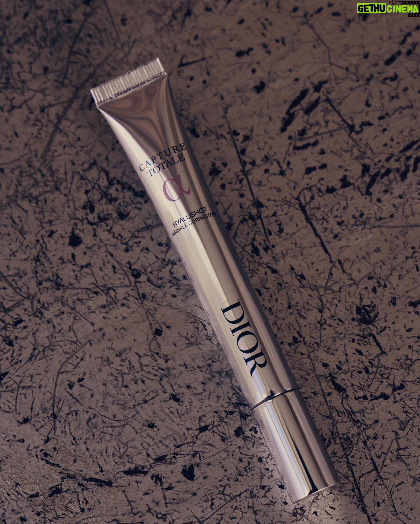 Christian Serratos Instagram - Hyalushot is so good! It’s the secret to plump and hydrated skin. 💕 @DiorBeauty @DiorBeautyLovers @Dior #Hyalushot #DiorCaptureTotale