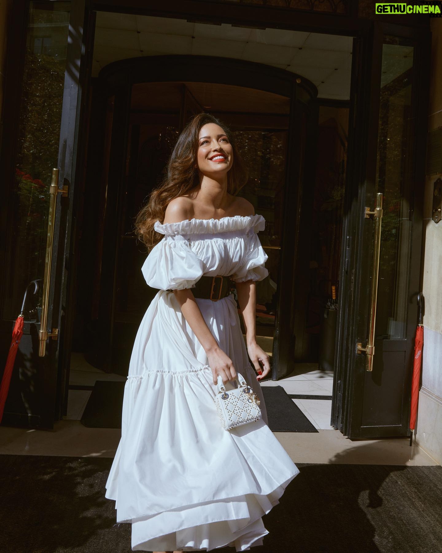 Christian Serratos Instagram - The @dior Spring Summer show was pure art by @mariagraziachiuri Im so grateful I get to experience these things with @diorbeauty. I can’t wait for the next time I’m able to be in paris @chevalblancparis. Hotel of my absolute dreams. #DiorSS23 #DiorChevalBlanc
