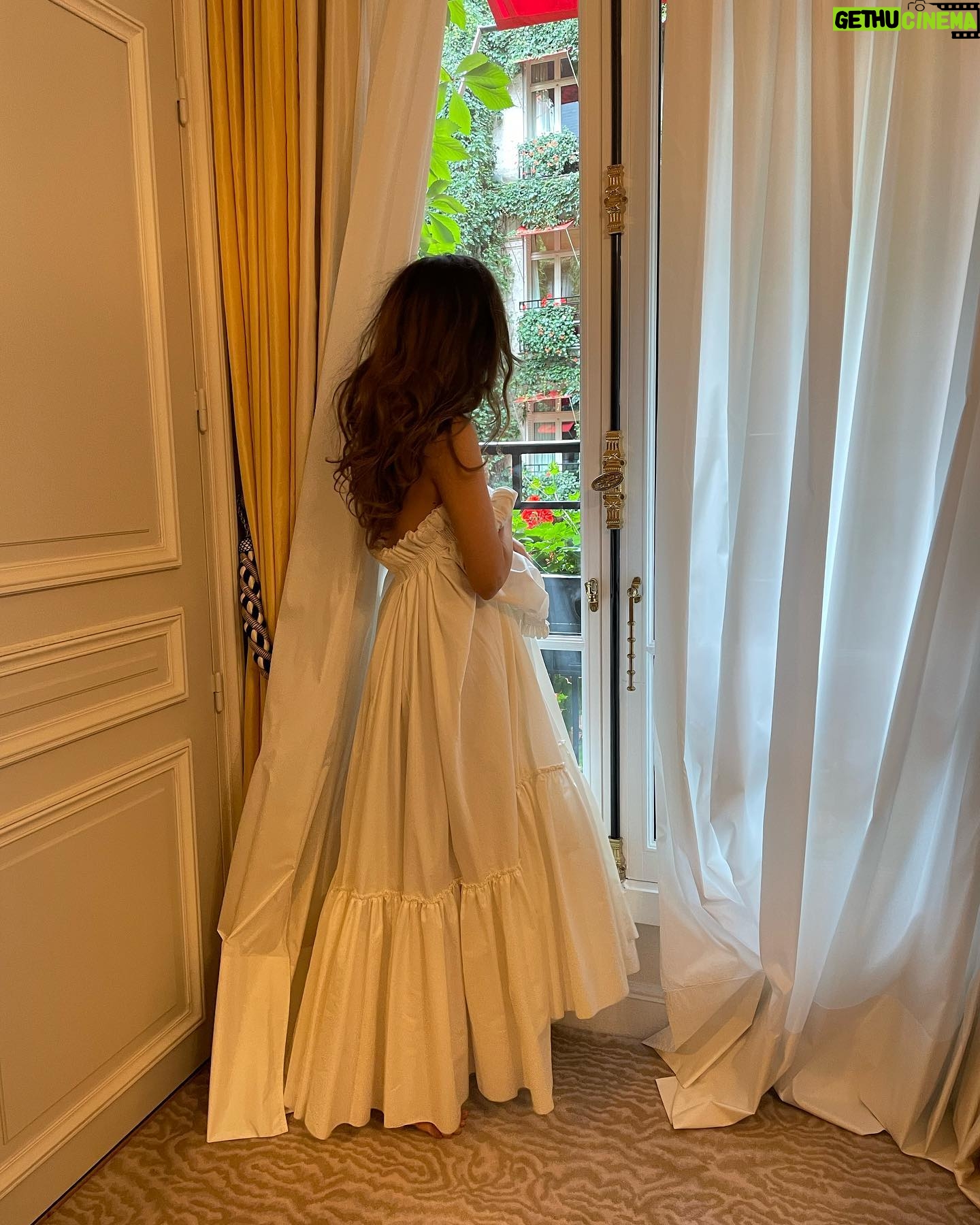 Christian Serratos Instagram - Nothing more magical than being in Paris with my @diorbeauty familia. ✨💕✨Thank you to everyone at @dior and to @mariagraziachiuri for having me at the show.