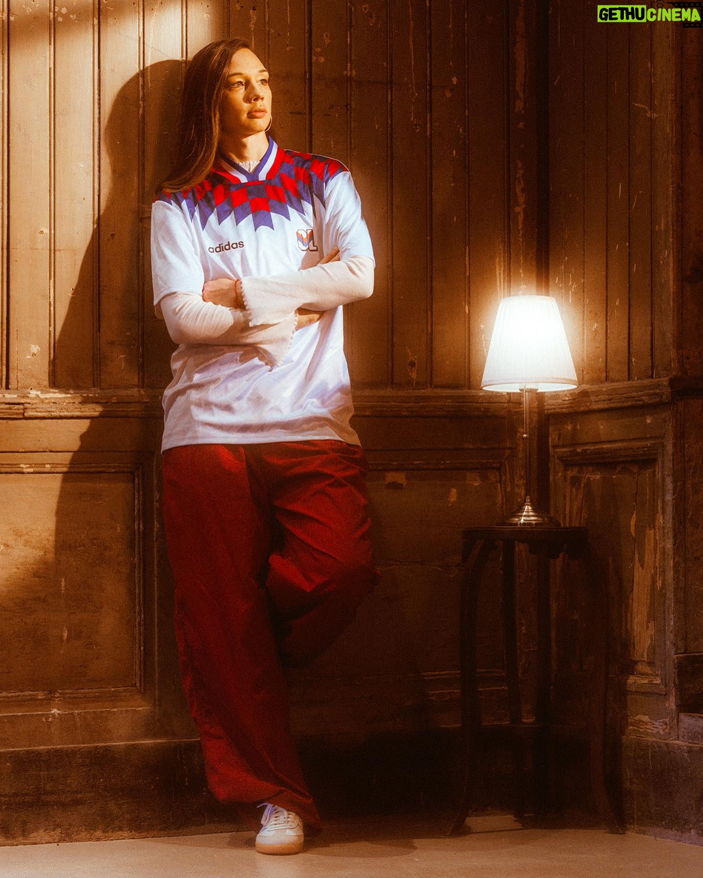 Christiane Endler - 34.8K Likes - TIMELESS 🔥@adidasoriginals x @ol @olfeminin