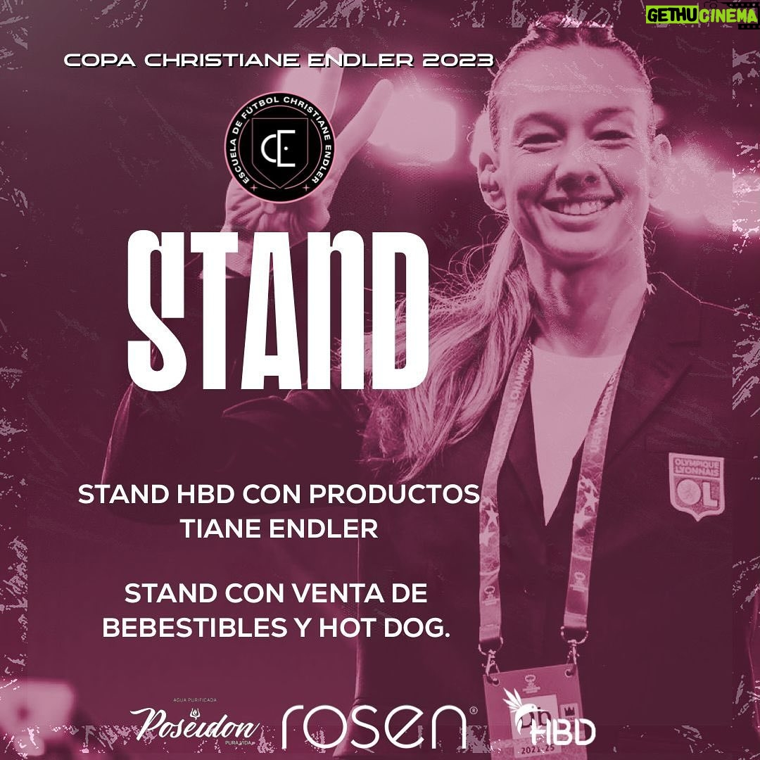 Christiane Endler Instagram - Copa Christiane Endler 2023. Este sábado 23 de diciembre, por fin nos volvemos a encontrar 🤩 en una nueva versión de nuestra Copa Christiane Endler 🏆, Donde todas nuestras alumnas podrán compartir con sus pares de todo chile, además contaremos con la presencia CONFIRMADA de Nuestra Directora Deportiva CHRISTIANE ENDLER @tianeendler para que todas nuestras alumnas puedan disfruta Junto a ella 🥳🫶🏼👏🏼. Nos vemos el próximo sábado para disfrutar y compartir, LAS MUJERES NO TENEMOS LÍMITES 👧🏻⚽️👩🏻. 🏆Copa Christiane Endler 2023🏆. 📍Estadio Juan Carlos Orellana, Pudahuel Corona sueca 8325. Indicaciones importantes: •El estadio es cerrado por ende solo podrán acceder alumnas y familiares debidamente identificados de cada sede, COMUNICA CON TU DIRECTOR PARA INFORMAR Y QUE TU FAMILIA PUEDA INGRESAR SIN PROBLEMAS 👨👩👧👦. • El acceso a la cancha es solo para jugadoras y profesores. los apoderados y familiares, deben permanecer en las áreas comunes (galería, paseo peatonal) 🏟️. • La entrada es liberada (no se cobra), solo hay un costo de estacionamiento para quedar aparcado dentro del recinto 🚗🎫. • Estacionamiento Disponible dentro del estadio 🏟️ (es limitado). • Stand habilitado con venta de hotdog 🌭 y bebidas🥤. - Stand habilitado con productos Christiane Endler 🧤. • El estadio Juan Carlos Orellana es Un Orgullo Para la comuna de Pudahuel y cuenta con instalaciones de primer nivel, solicitamos a toda la familia de Academias Christiane Endler, Cuidar, Respetar y mantener limpios los Sectores Habilitados 🫂🤝. @escuelatianeendlervina @escuelastianeendlercopiapo @escuelatianeendlerillapel2023 @mpudahuel #loprado #quilicura #lascondes @italobravo_pudahuel @cinthyamunoz_concejalapudahuel @joseescobarconcejal @cristianveliz_concejal #tianeendler #tiane #christianeendler #futfem #futbolfemenino #thebest