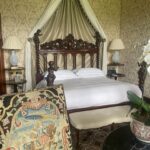 Christina Hendricks Instagram – Like being in a dream. @ashfordcastle #irishcastles #ireland