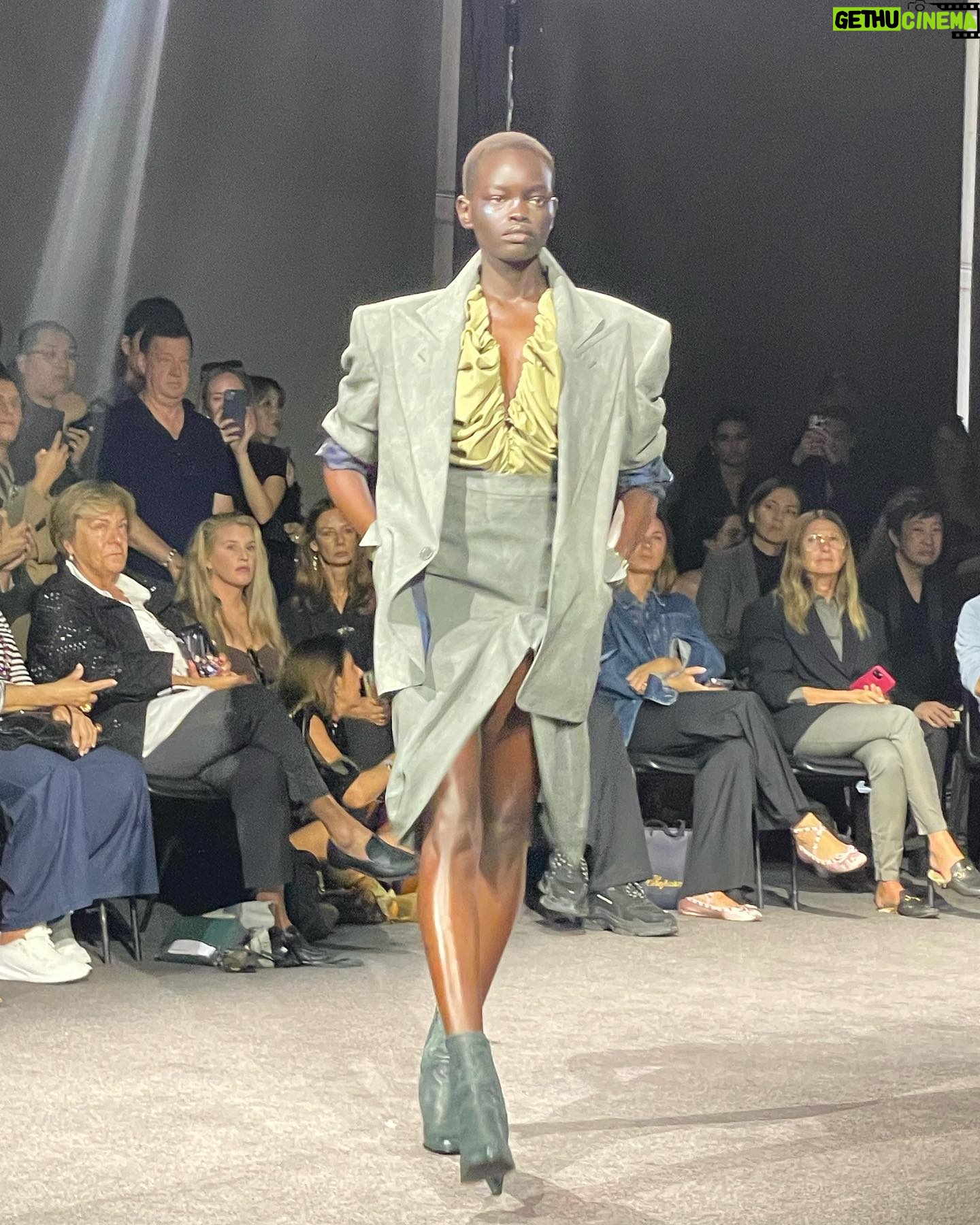 Christina Hendricks Instagram - The Westwood show in Paris was magnificent! Bravo Andreas on another masterful collection @viviennewestwood #parisfashionweek