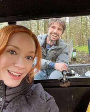 Christina Hendricks Instagram - A little Ireland catch up #smalltownbigstory