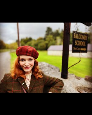 Christina Hendricks Instagram - I think you know what this means…….. @ashfordcastle @ireland_falconry