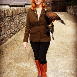 Christina Hendricks Instagram - I think you know what this means…….. @ashfordcastle @ireland_falconry