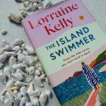 Christine Lampard Instagram - Diving in! @lorrainekellysmith #theislandswimmer 💖