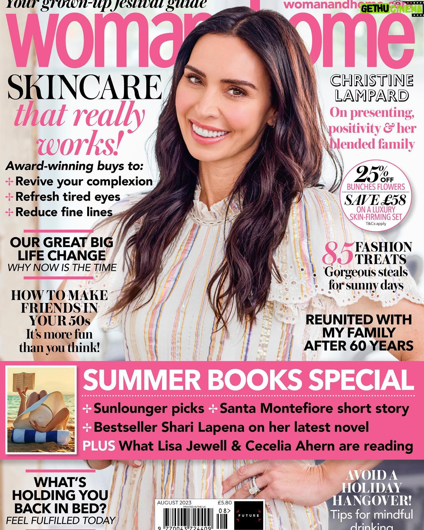 Christine Lampard Instagram - A HUGE thank you to @womanandhome for having meπ Grateful for the talented team that made it all happen! πΈ @davidvenni ππ»ββοΈ@cilerpeksah_hairstylist π@helenhandmakeup