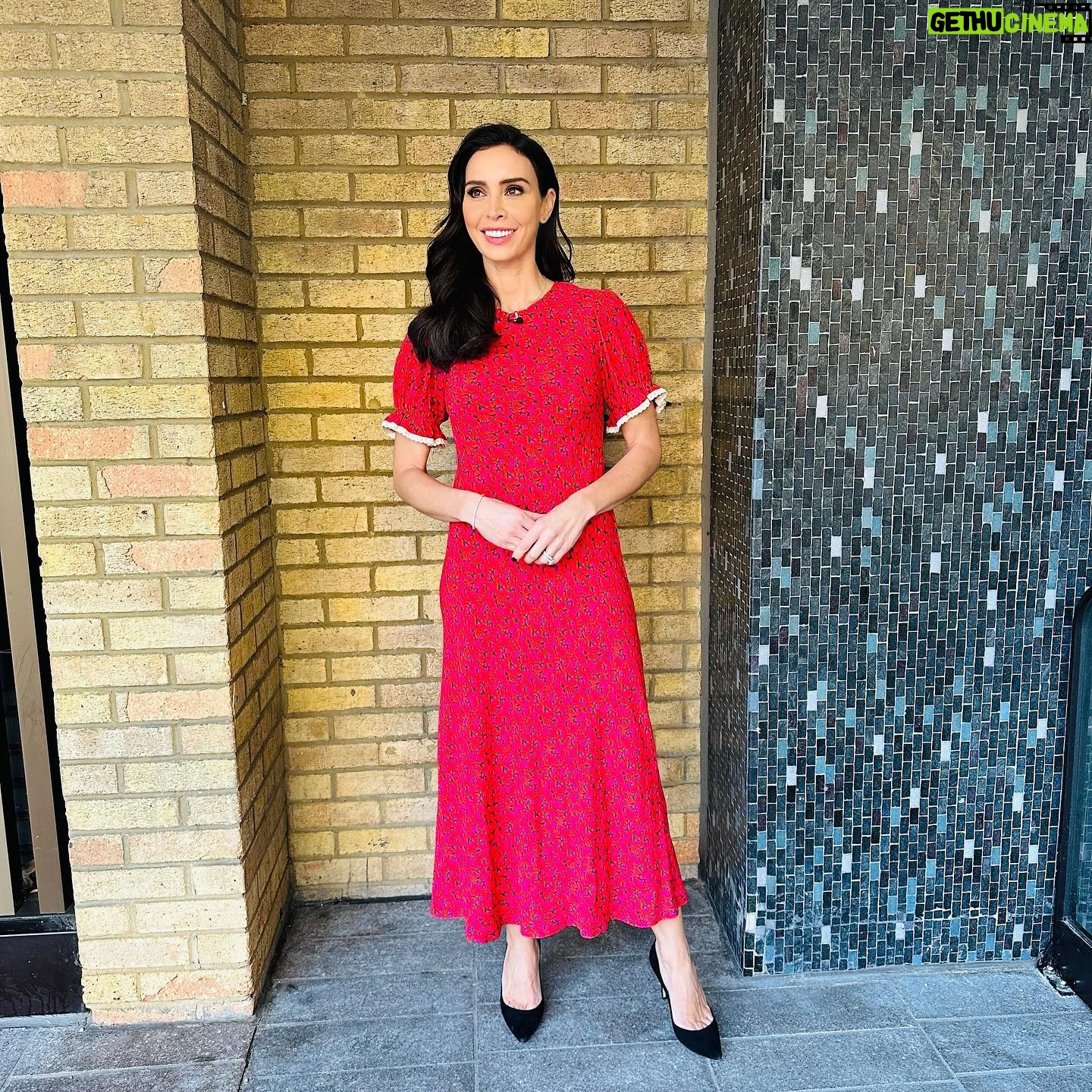 Christine Lampard Instagram - The @lorraine green room was strictly a Valentines red/pink zone this morning thanks to @michellewinser ♥️💖 dress from @rixo