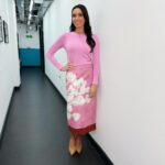 Christine Lampard Instagram - Happy Friday! A special thanks to @tylerwestt and @doctoramirkhan for unveiling their special talents today ahead of @bgt return this weekend! 🤣 top and skirt from @zara @lorraine
