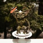 Christine McConnell Instagram - Merry Christmas! ✨🎄✨ My 2015 Gremlins cake… This one kind of got away from me 😳