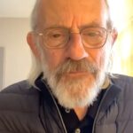 Christopher Lloyd Instagram - If I can’t get a time machine to send me to 5pm today so I can make it to the weekend, this pep talk from @mrchristopherlloyd will have to do 🥰
