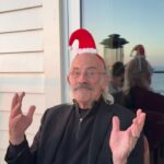Christopher Lloyd Instagram - Merry Christmas to you all!!! 🎅🎄