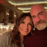 Christopher Meloni Instagram - …and in the beginning. @therealmariskahargitay @nbc @wolfentertainment #OCtonight