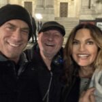 Christopher Meloni Instagram - #Makingduntime on #svu with @therealmariskahargitay and @campanellajuanjose