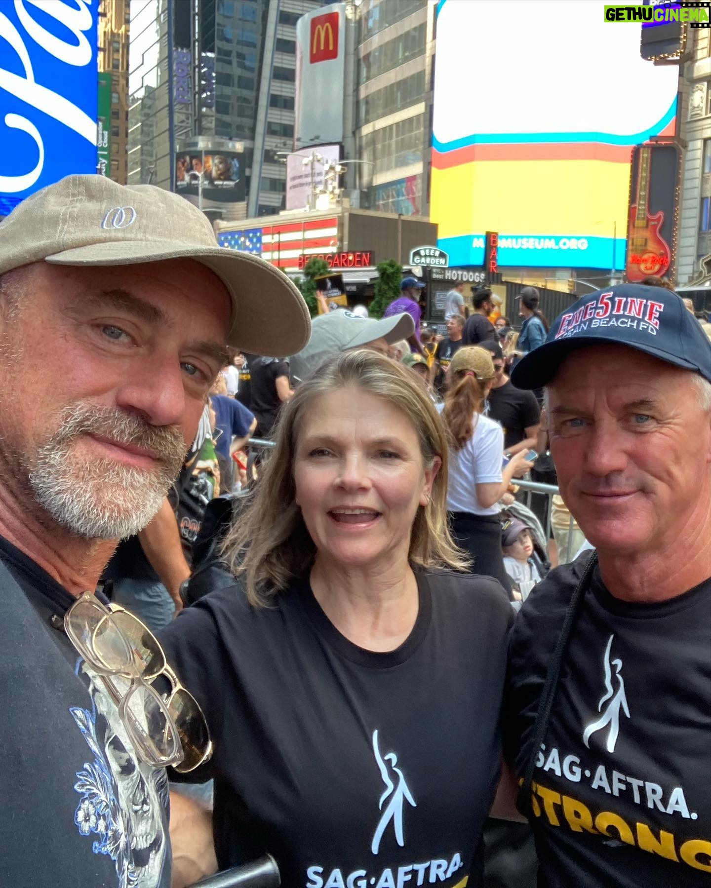 Christopher Meloni Instagram - Bikes up to Times Sq to support my union. The day just got better and better. Good to see the support and a great reminder- stay united in this fight. @bobby1960 K Eribe @allisonsiko OC writer and tech advisor were out supporting as well @sagaftra #strong