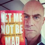 Christopher Meloni Instagram - Sooooo…whatcha readin?!