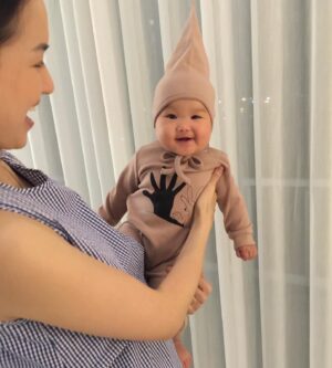 Chutima Teepanat Instagram - Happy @baby_pipim’s Day ,แถมรูปตอนท้อง กับ ตอนให้นมกลางชินจุกุไปด้วย 😂