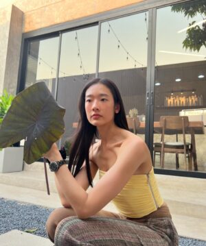 Chutimon Chuengcharoensukying Instagram - หิวก็แวะจ้า 🍚🥘🍗🥬💙🫂
#J12 #CHANELWatches