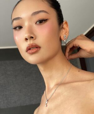 Chutimon Chuengcharoensukying Instagram - 👱🏼‍♀️💎✨🌸💙🌝
#N5Collection 
#CHANELFineJewelry