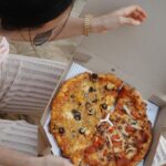 Chutimon Chuengcharoensukying Instagram - ☎️ Hi @dominos.thailand May I have half of 🌽 & Ricotta 🇺🇸hiz ✨ w Broolyn crust plz